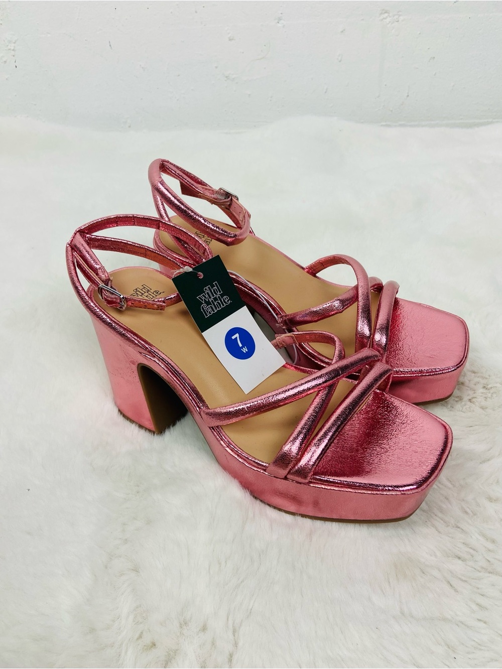 Wild Fable Metallic Pink Platform astro Sandal heels/ wedges SZ 7W